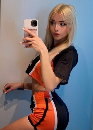 Кристина, Г. Белоярский